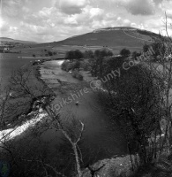 Fishing, River Wharfe, Kilnsey Crag